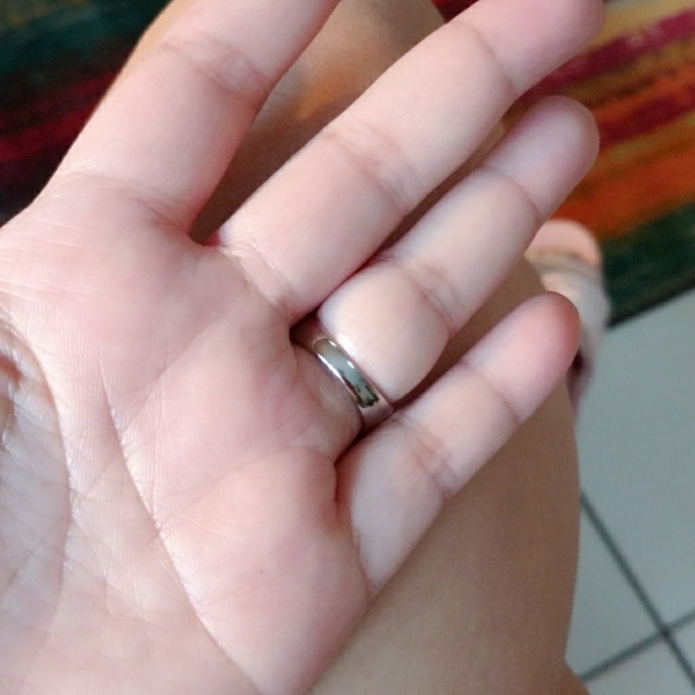 Ohm Ring - Picture 3 of 4